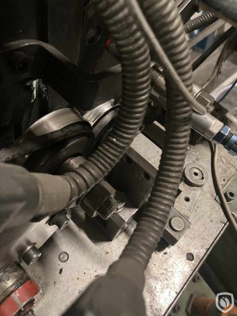 Threadroller of German origin